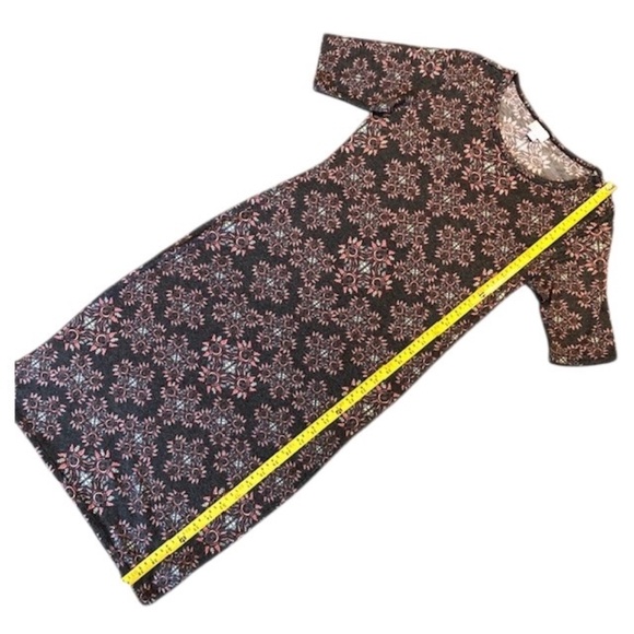 LuLaRoe Charcoal Gray Bodycon Style Midi Julia Dress With Floral Pattern size M - Picture 8 of 11